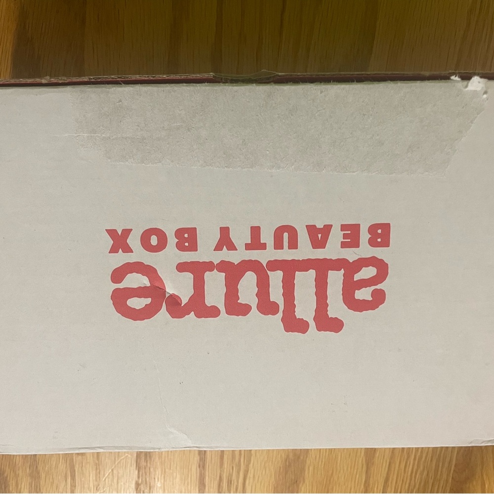 Allure Beauty Box